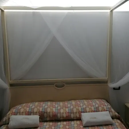 Sant'arcangelo Alojamento de Acomodação e Pequeno-almoço Sant'Agata di Puglia